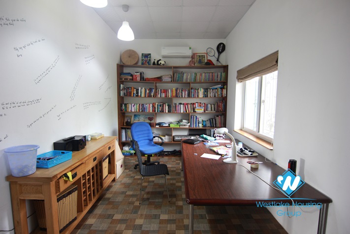 Beautiful house for rent in Long Bien Area, Ha Noi. 