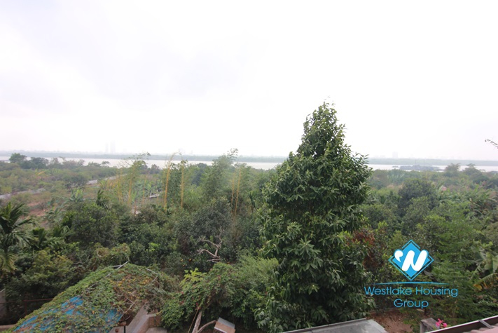 Beautiful house for rent in Long Bien Area, Ha Noi. 