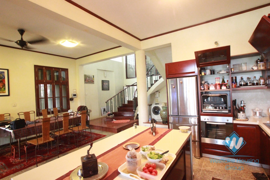 Beautiful house with big garden and lake view for lease in  Tay Ho District