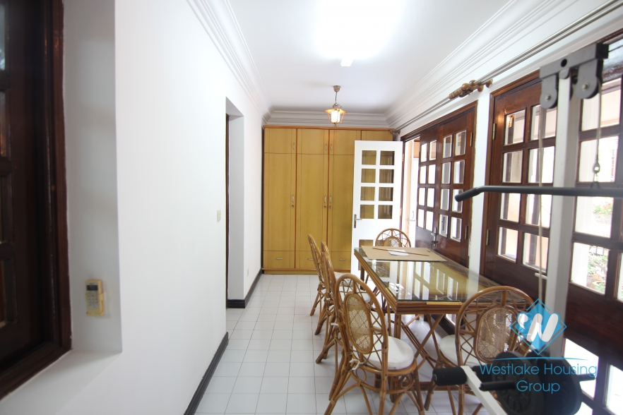 Really nice house for rent in Ba Dinh district, Ha Noi