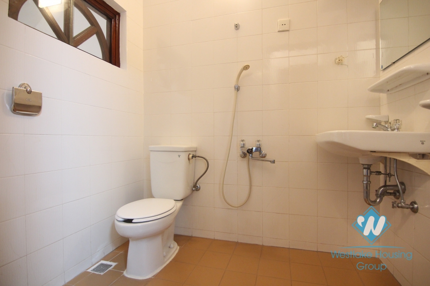 Really nice house for rent in Ba Dinh district, Ha Noi