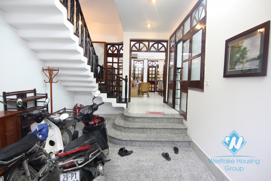 Really nice house for rent in Ba Dinh district, Ha Noi