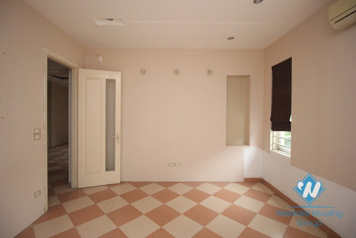 Beautiful house for rent in Ba Dinh district, Ha Noi City