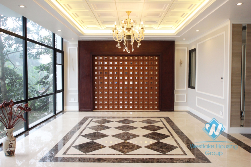 Luxury house with lake view available for lease in Westlake area, fully furnished.