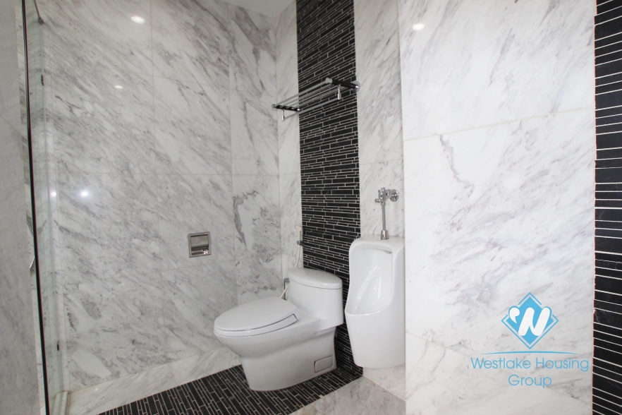 Luxury house with lake view available for lease in Westlake area, fully furnished.