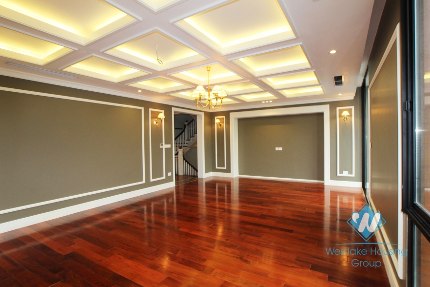 Luxury house with lake view available for lease in Westlake area, fully furnished.