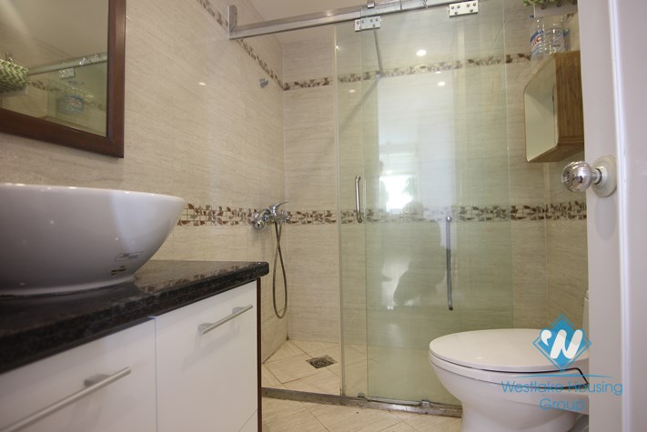 Cheap two bedrooms apartment for rent in Doi Nhan street, Ba Dinh district, Ha Noi