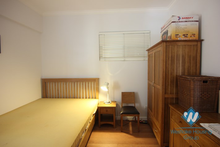 Cheap two bedrooms apartment for rent in Doi Nhan street, Ba Dinh district, Ha Noi