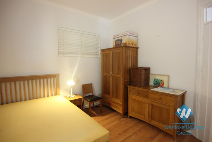 Cheap two bedrooms apartment for rent in Doi Nhan street, Ba Dinh district, Ha Noi