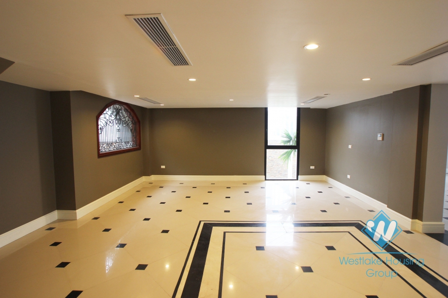 Luxury house with lake view available for lease in Westlake area, fully furnished.