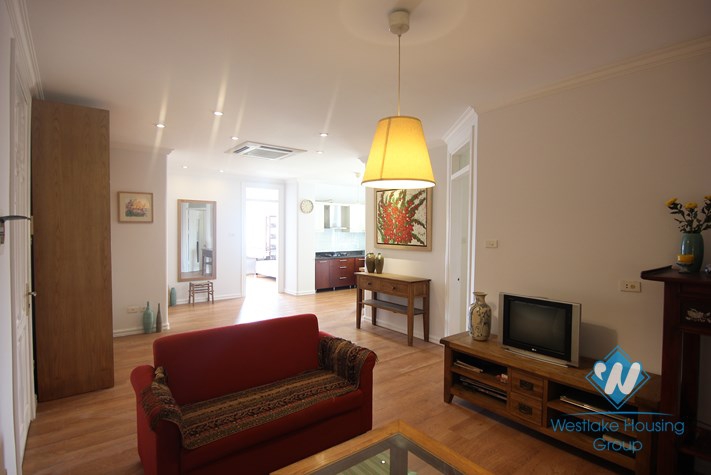 Cheap two bedrooms apartment for rent in Doi Nhan street, Ba Dinh district, Ha Noi