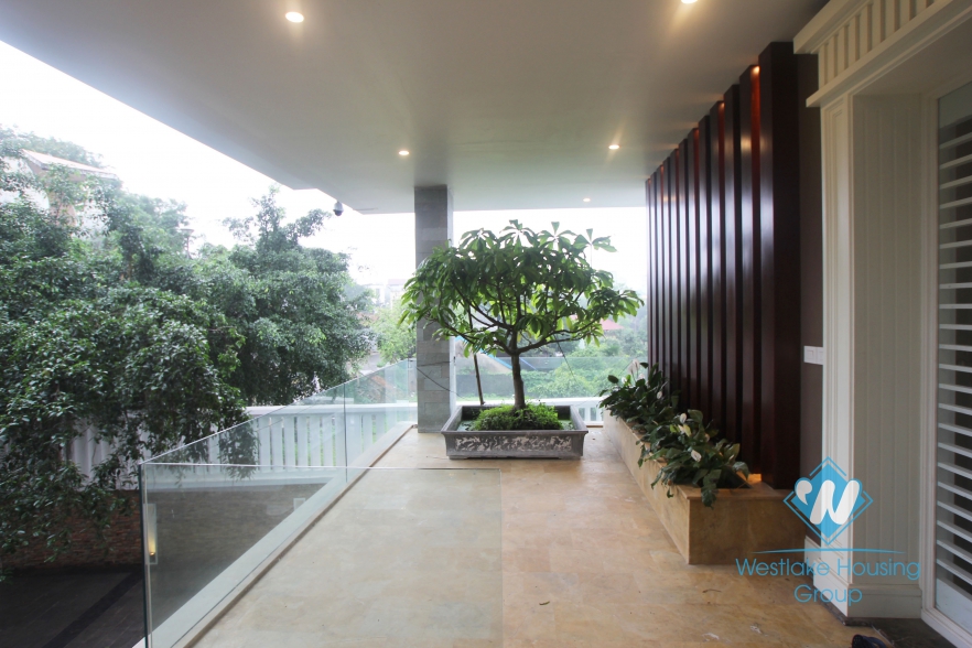 Luxury house with lake view available for lease in Westlake area, fully furnished.