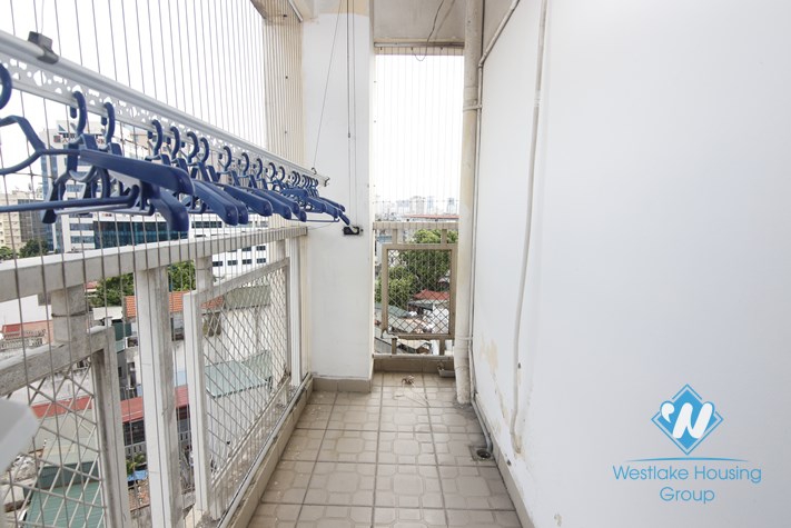 An elegant 3 bedroom apartment for rent in Ba Dinh District