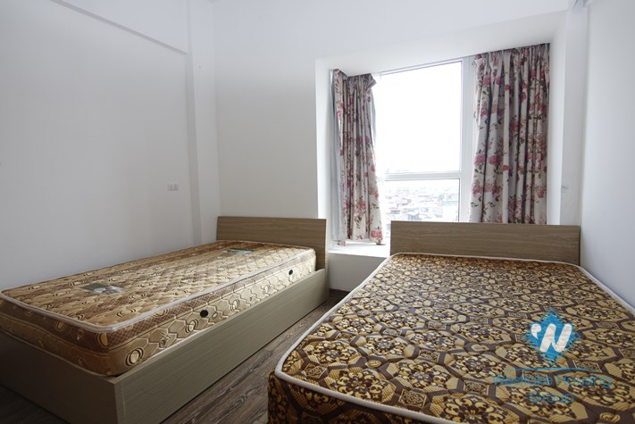 An elegant 3 bedroom apartment for rent in Ba Dinh District