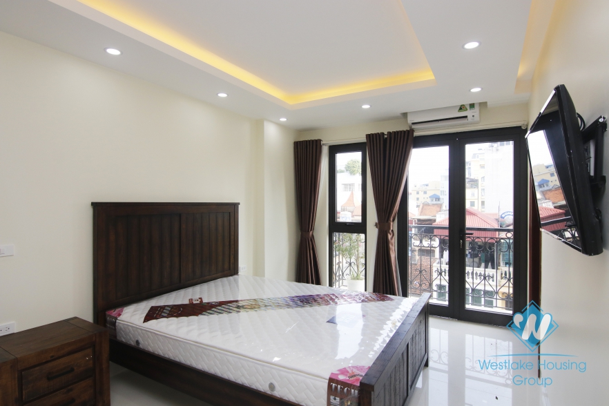 New apartment for rent with 2 bedrooms in Ba Dinh District, Hanoi