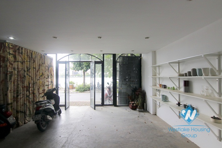 Office, cafe shop for rent in Tay ho, Ha noi