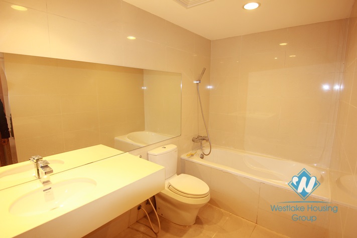 Nice two bedrooms apartment for rent in Sky City building, Lang Ha street, Ha Noi