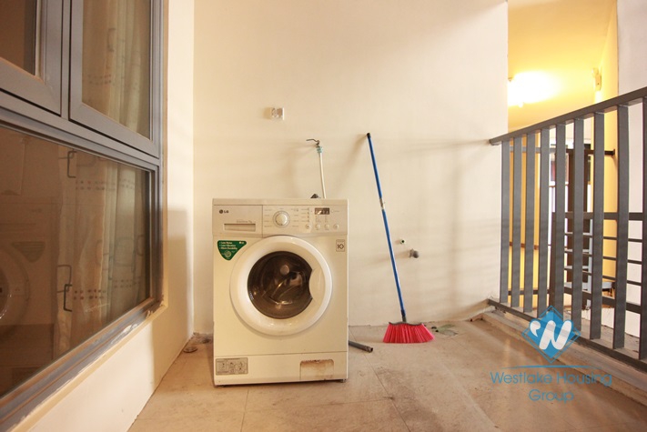Nice two bedrooms apartment for rent in Sky City building, Lang Ha street, Ha Noi