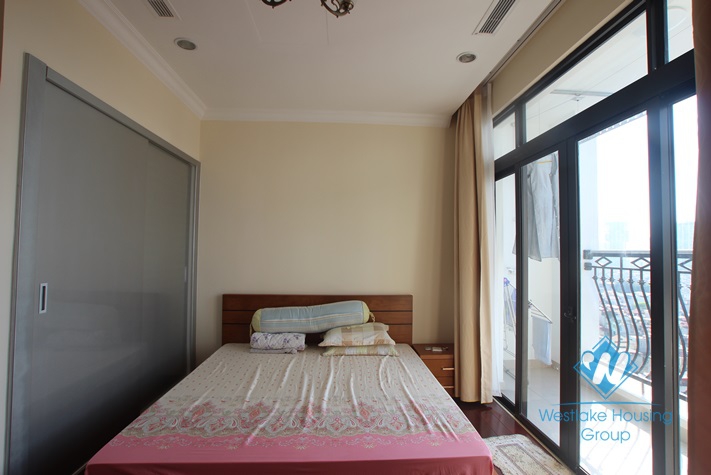 Apartment with wooden furniture for lease in Royal City, Thanh Xuan district, Hanoi