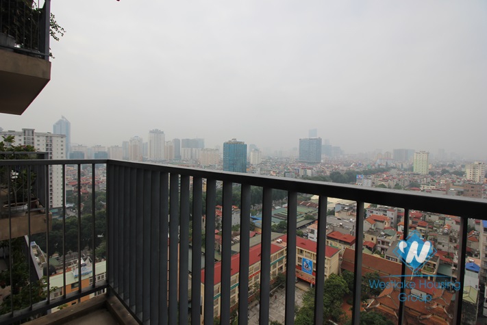 A large and nice apartment with 3 bebrooms for rent in the Sky City Tower, Lang Ha, Dong Da, Ha Noi