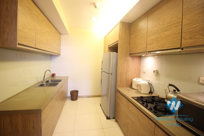 A large and nice apartment with 3 bebrooms for rent in the Sky City Tower, Lang Ha, Dong Da, Ha Noi