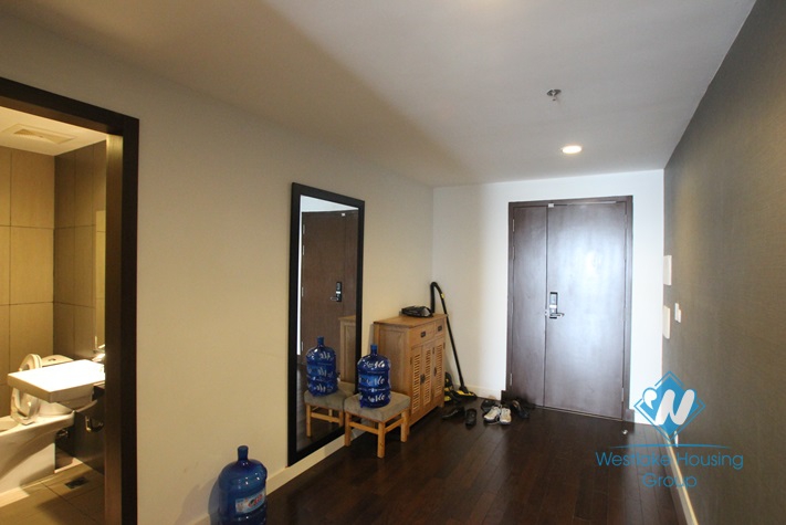 Hight floor apartment for rent with nice view in Nui Truc, Ha Noi 