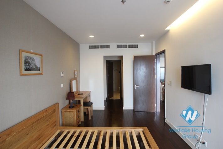 Hight floor apartment for rent with nice view in Nui Truc, Ha Noi 