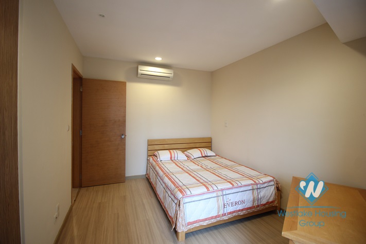 A beautiful apartment with 3 bedrooms for rent in the Sky City, Dong Da, Ha Noi