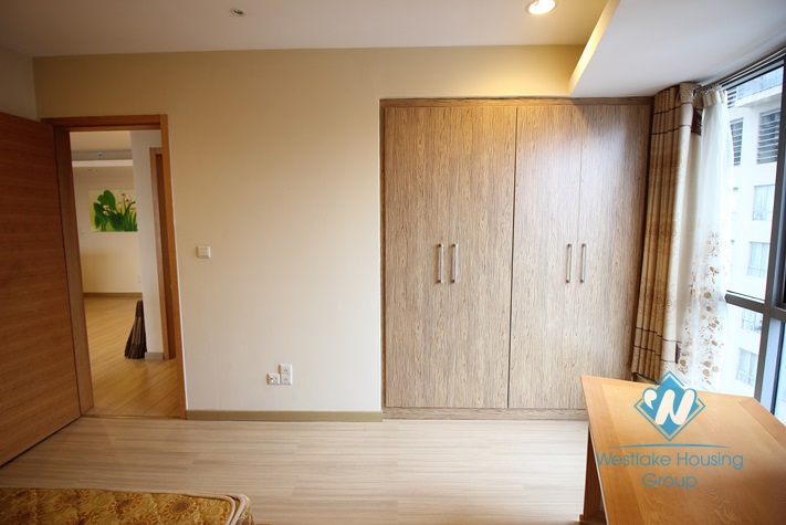 A beautiful apartment with 3 bedrooms for rent in the Sky City, Dong Da, Ha Noi