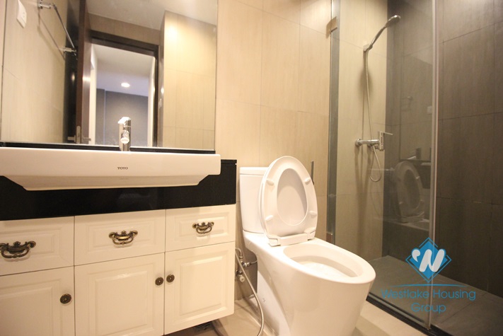 Modern high rise apartment for rent in Lancaster, Ba Dinh