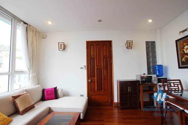 Bright apartment available for rent in Truc Bach area, Ba Dinh, Hanoi, fully furnished.