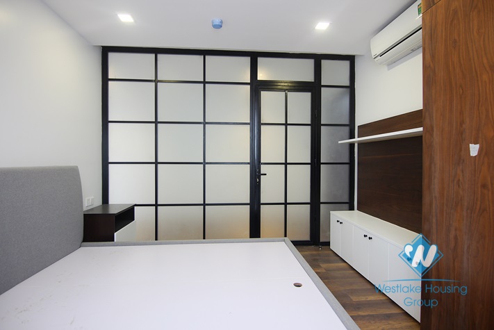 Modern 2 bedroom apartment for rent in Dang Thai Mai, Tay Ho, Ha Noi