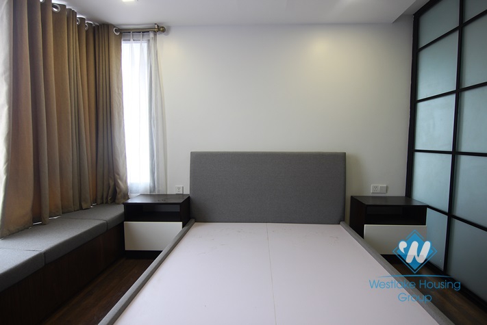 Modern 2 bedroom apartment for rent in Dang Thai Mai, Tay Ho, Ha Noi