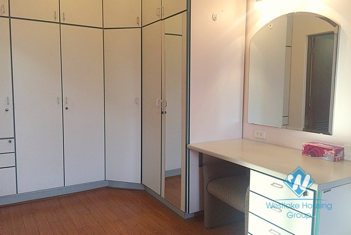 Nice services apartment for rent in Tay ho, Hanoi