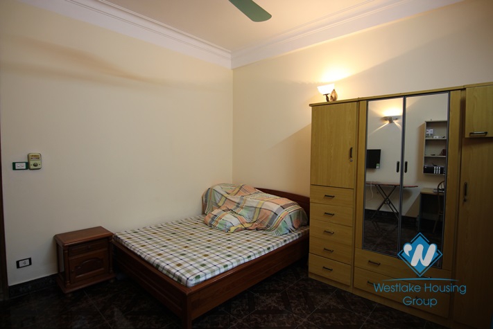 Share house for rent in Lac Long Quan, Tay Ho, Ha Noi