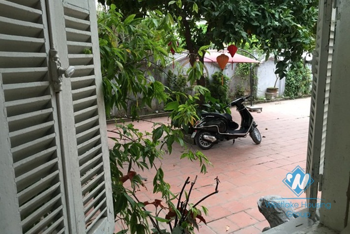 Nice and garden house for rent in Dang Thai Mai st, Tay Ho district