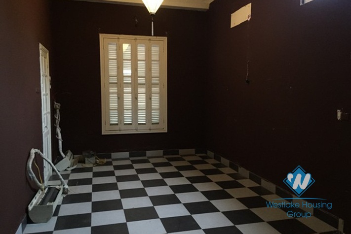 Nice and garden house for rent in Dang Thai Mai st, Tay Ho district