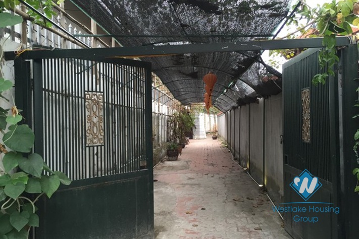 Nice and garden house for rent in Dang Thai Mai st, Tay Ho district