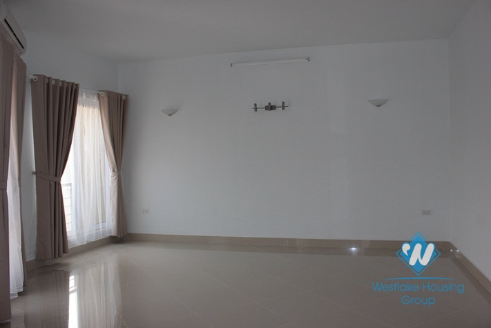 New house for rent in Dang Thai Mai, Tay Ho, Ha Noi