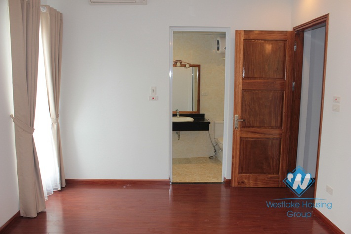 New house for rent in Dang Thai Mai, Tay Ho, Ha Noi