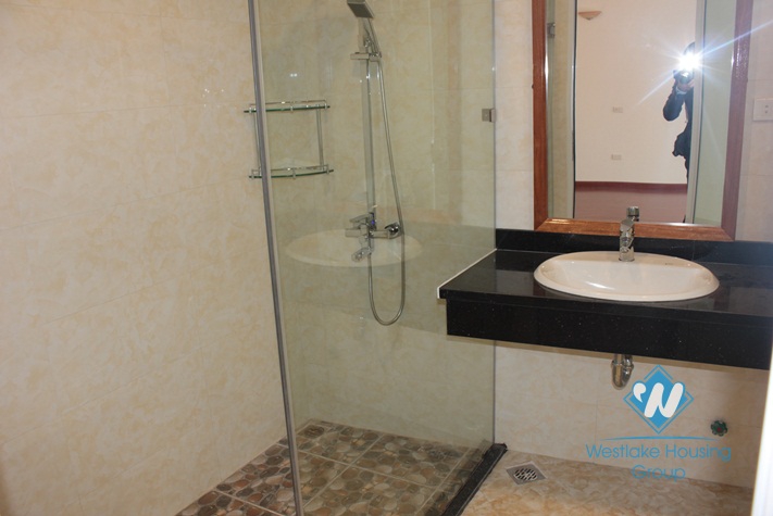 New house for rent in Dang Thai Mai, Tay Ho, Ha Noi