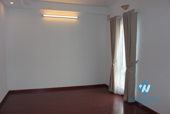 New house for rent in Dang Thai Mai, Tay Ho, Ha Noi