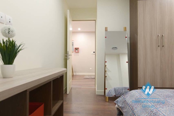 Two bedrooms apartment in high floor for rent in Thanh Xuan, Hanoi