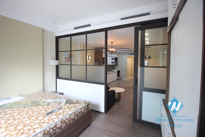 A beautiful brand new apartment for rent on Dang Thai Mai Street, Tay Ho