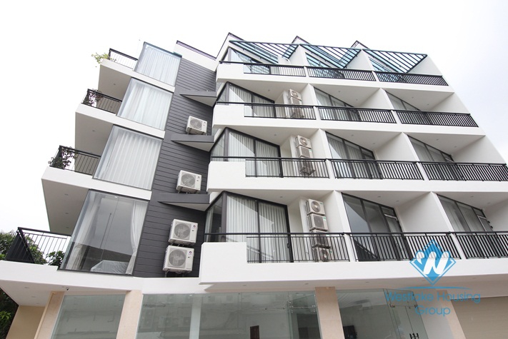 An office for rent in Tay Ho area