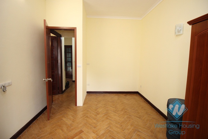 Lake side house with beautiful lake view for rent in Truc Bach, Ba Dinh, Hanoi