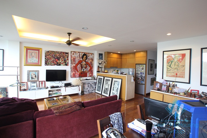 Modern 02 bedroom apartment for lease in Truc Bach area, Ba Dinh, Hanoi