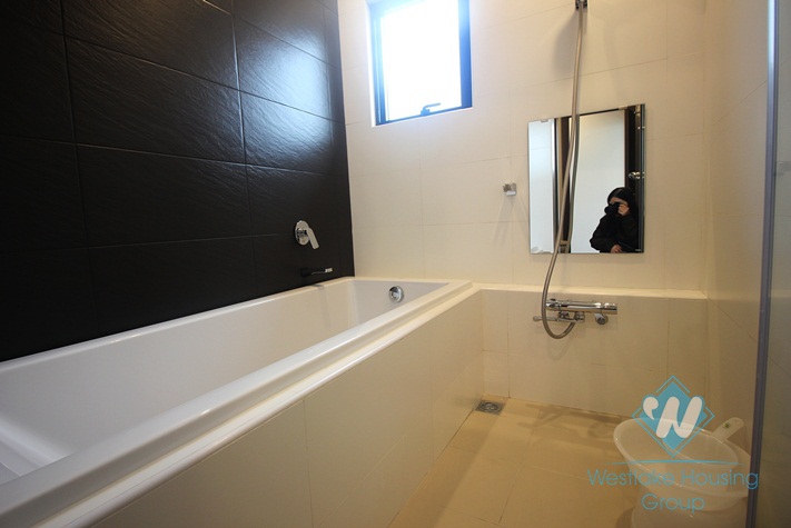  High end 01 bedroom apartment for rent in Long Bien, near Aeon Mall