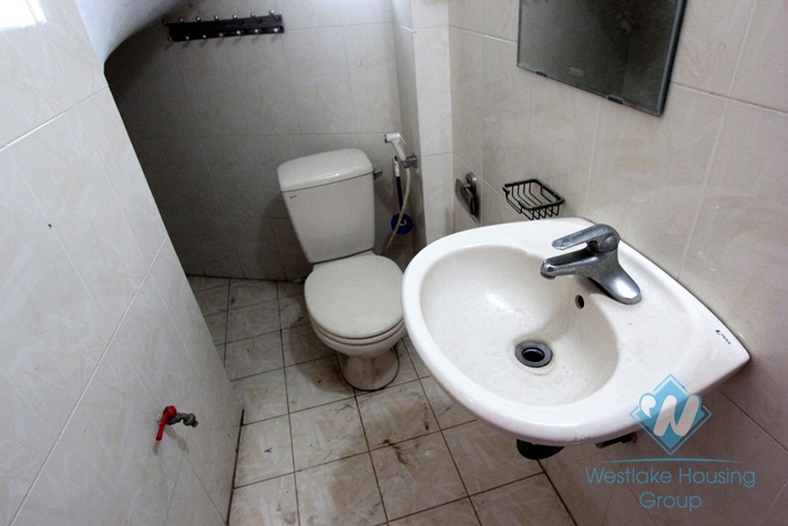 Bright house near the lake for rent in Tay Ho area, Hanoi