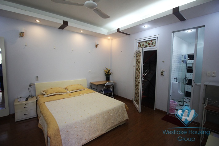 Bright and Fully Furnished Studio Apartment for rent in Ngoc Ha st, Ba Dinh district.